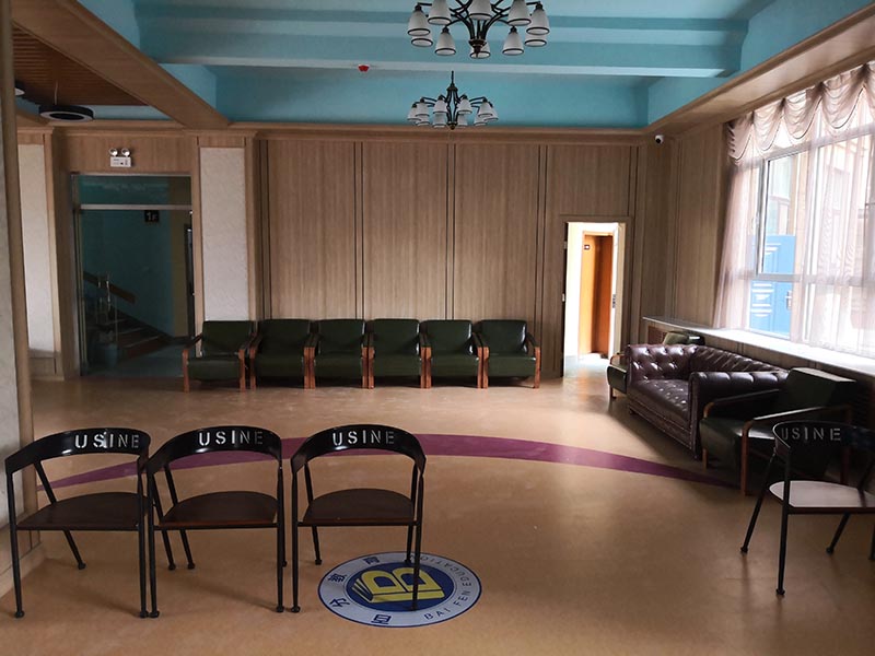 1562854889852264.jpg YISHUZHONGXIN012a.jpg