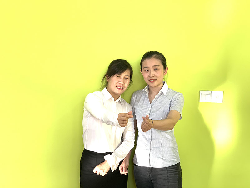 1566657918881467.jpg HUAZHUANGPIN011.jpg